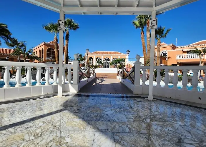 Tenerife Holidays Deluxe, Royal Garden, Americas *
