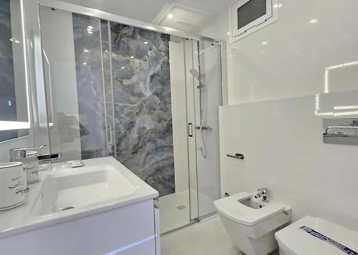 Апартаменты Tenerife Holidays Deluxe, Royal Garden, Americas