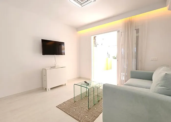 Tenerife Holidays Deluxe, Royal Garden, Americas