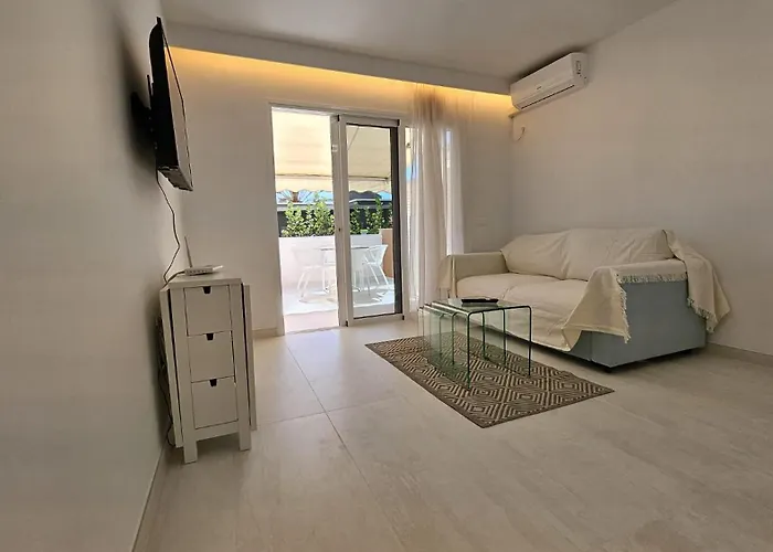 Tenerife Holidays Deluxe, Royal Garden, Americas Апартаменты Плая-де-лас-Америкас