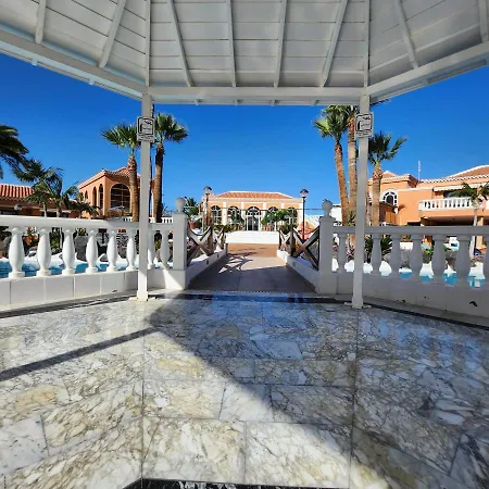 Tenerife Holidays Deluxe, Royal Garden, Americas *