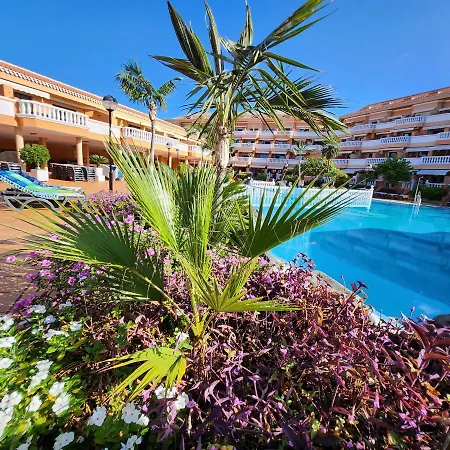 아파트 Tenerife Holidays Deluxe, Royal Garden, Americas *