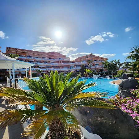 Tenerife Holidays Deluxe, Royal Garden, Americas アパート
