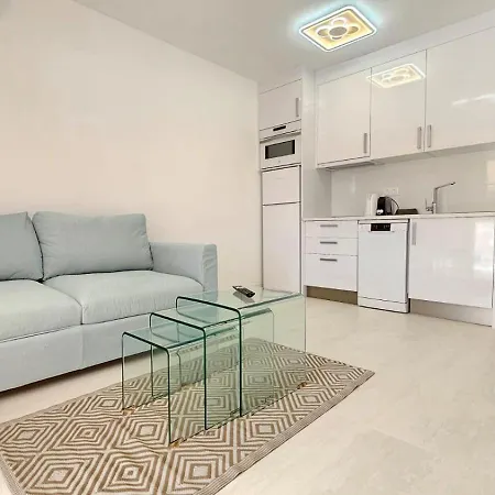 Tenerife Holidays Deluxe, Royal Garden, Americas *